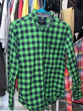 American Eagle Outfitters & Hollister Mens Size Small Buy both & Save!!